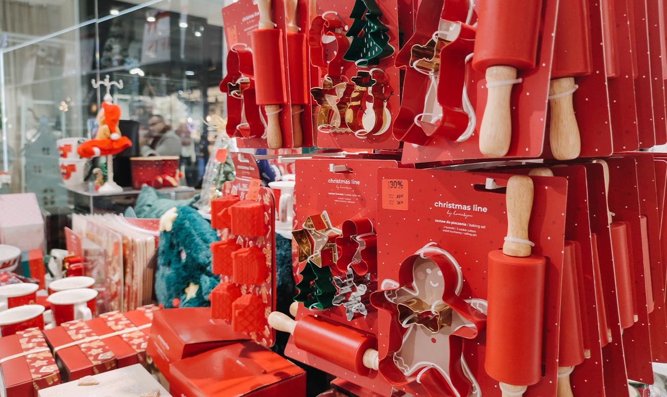Pop-Up-Christmas-Delivery-Store holiday season delivery